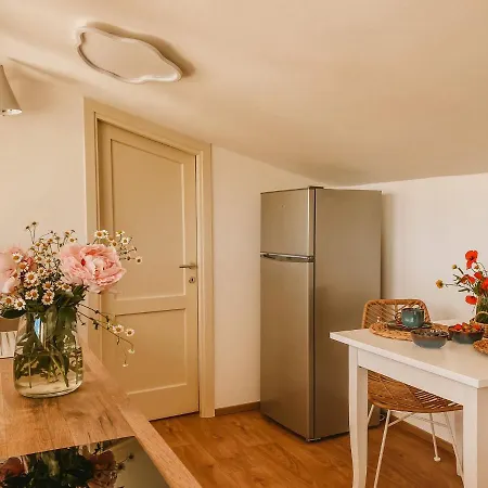 Apartment La Mansarda Degli Ulivi Portoferraio
