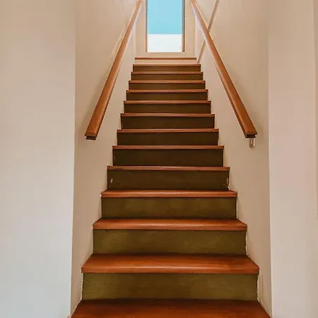 Appartamento La Mansarda Degli Ulivi *