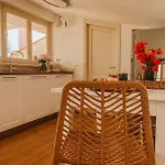 La Mansarda Degli Ulivi Apartment *