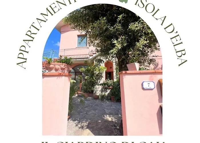 Apartament La Mansarda Degli Ulivi *